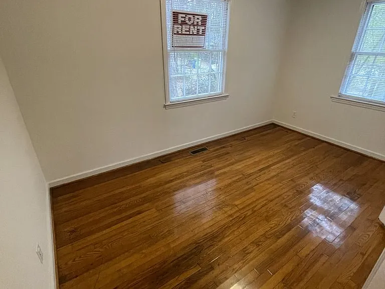 322 Angier Ave — Photo 7