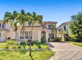 9744 Vineyard Ct, Boca Raton, FL 33428