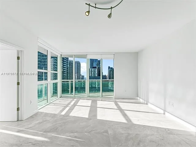 951 Brickell Ave #2610 — Photo 5