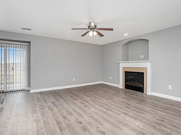 2nd image of 16432 Blair St