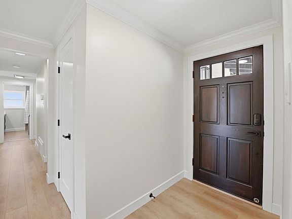4th image of 1457 Kurtz St