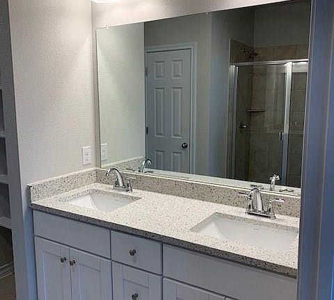 5th image of 164 Silktassel Way