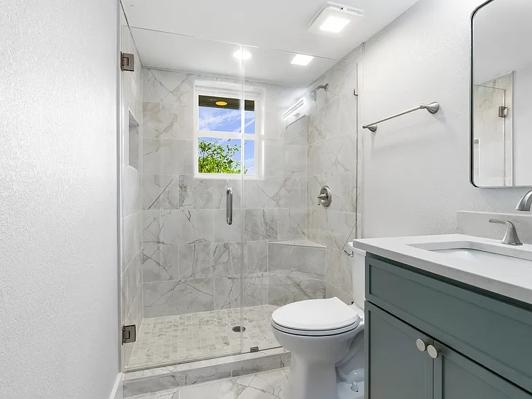 506 Rogers Way — Photo 16