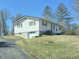 189 Kay Ln, Lily, KY 40740