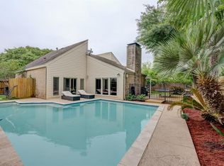 11507 Rocky Bend Dr, Houston, TX 77077