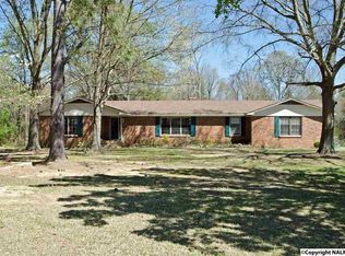 1630 Byrd Rd SE, Hartselle, AL 35640