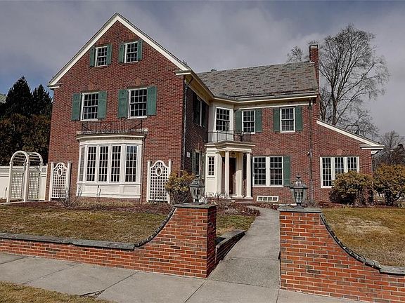 2nd image of 450 Blackstone Blvd