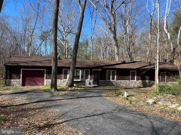 191 Hideaway Farms Rd, Edinburg, VA 22824