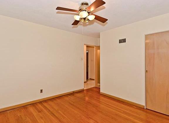 5th image of 7141 Whaley Pl