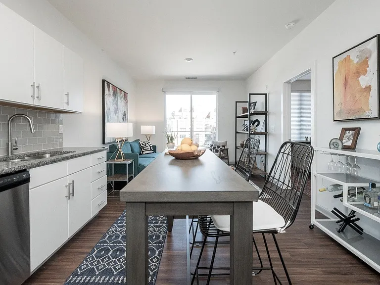 East 51 At Rocketts Landing — Photo 29