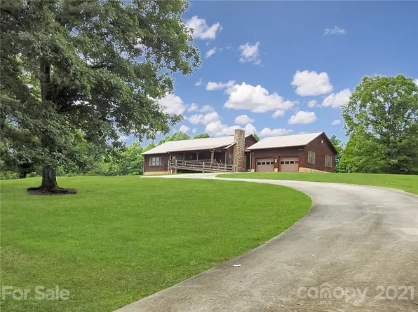 242 W Tate Dr, Traphill, NC 28683