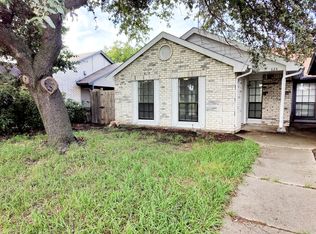 624 W Warrior Trl, Grand Prairie, TX 75052