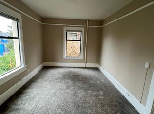 715 4th Ave N #5, Seattle, WA 98109
