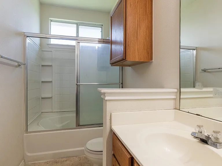 600 Wiley St — Photo 13