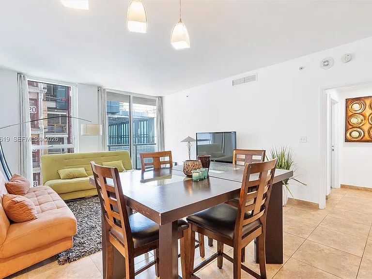 244 Biscayne Blvd #1906 — Photo 7