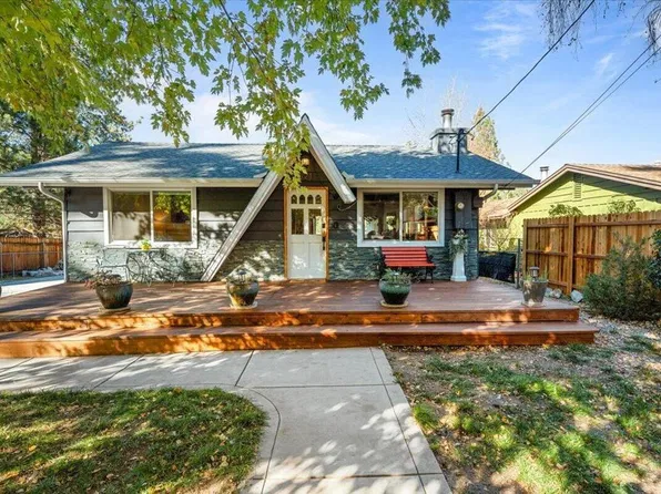 621 Maltby Blvd, Big Bear City, CA 92314