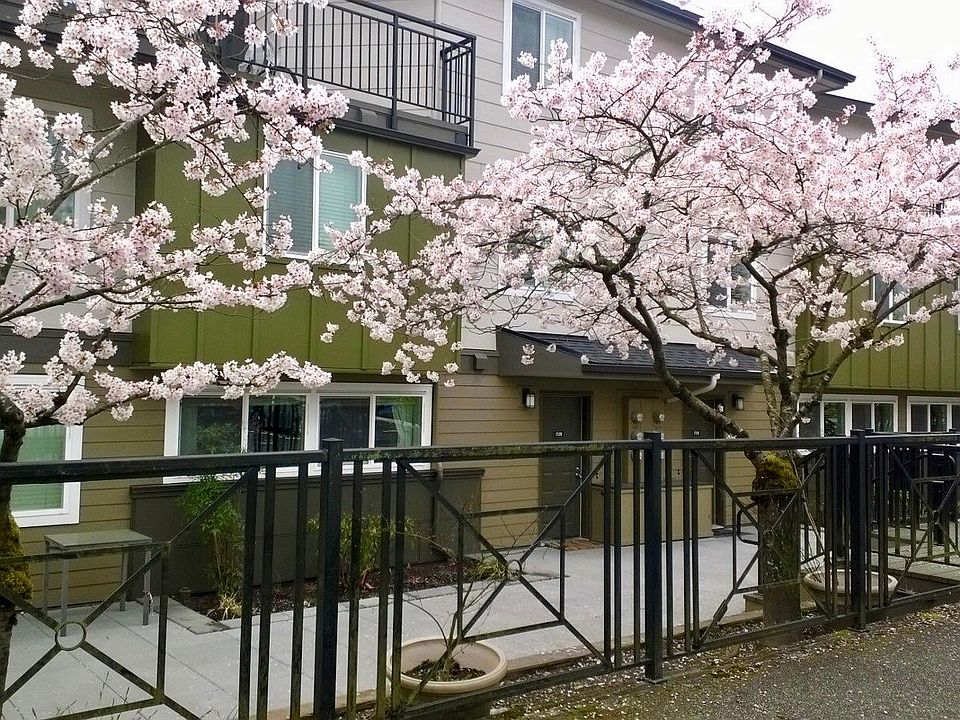 1st image of 15827 NE Leary Way APT 118