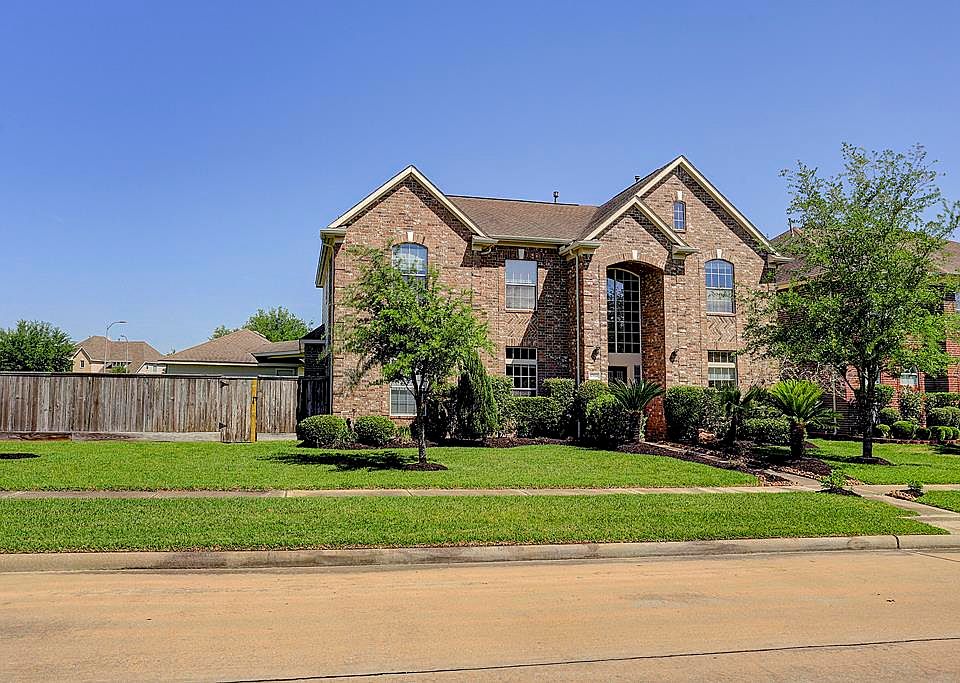 1st image of 17934 Oak Park Bend Ln