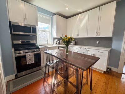 137 Walnut St #3, Brookline, MA, 02445
