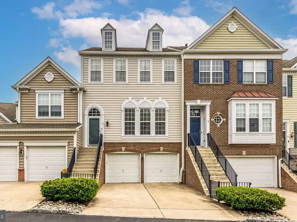 13 Addison Ct, Doylestown, PA 18901