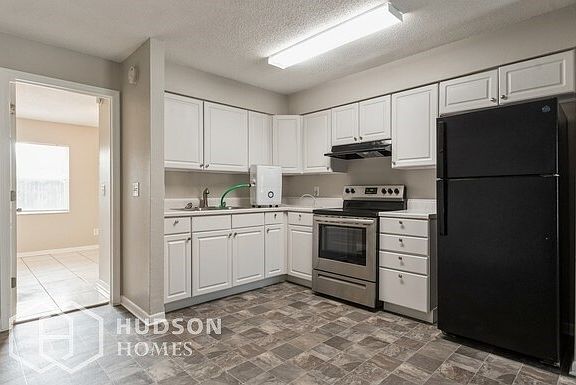 4th image of 1411 E 109th Ave #2