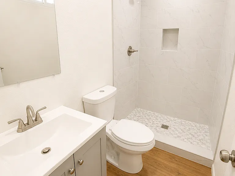 8836 W Mackenzie Dr — Photo 10