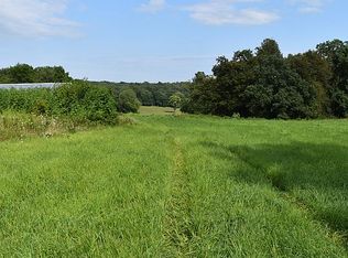 5497 Seven Hills Rd, Coggon, IA 52218