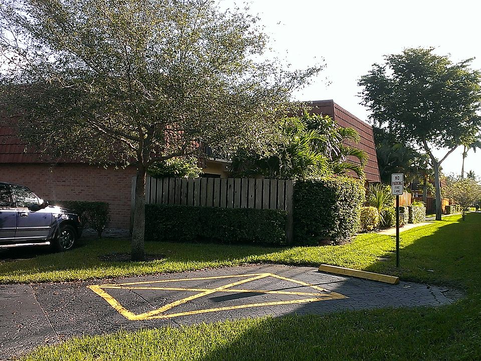1st image of 3430 San Bernadino Dr APT B