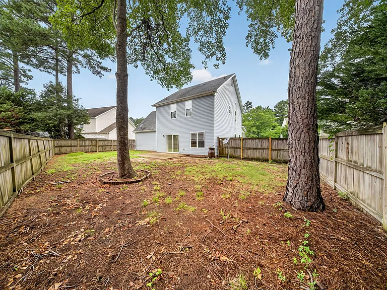 4621 Landover Dale Dr — Photo 33