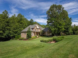 7813 Charles Place Dr, Kernersville, NC 27284