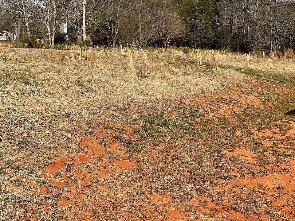 1st image of 293 S Pea Ridge Rd