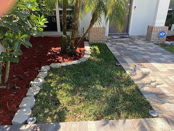 2nd image of 6414 Appaloosa Dr