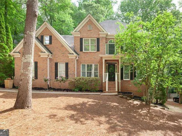 5065 Hickory Hills Dr, Woodstock, GA 30188