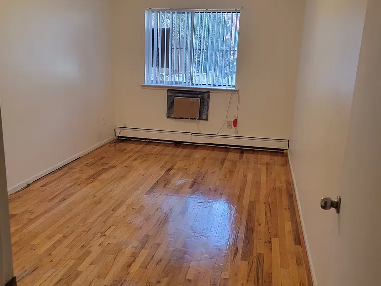 14955 Ash Ave #1 — Photo 3