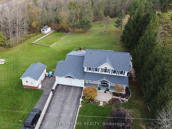 4th image of 599 Maniece Ave