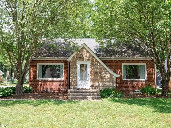 261 Malden St, Akron, OH 44313