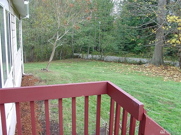 2nd image of 3620 S East Camano Dr