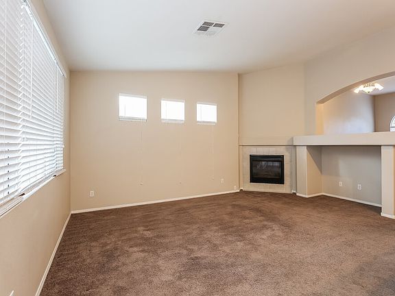 5th image of 5991 Halehaven Dr