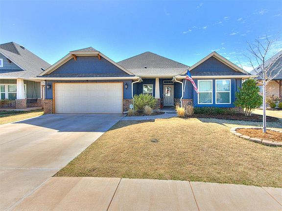 2nd image of 18433 Autumn Grove Dr