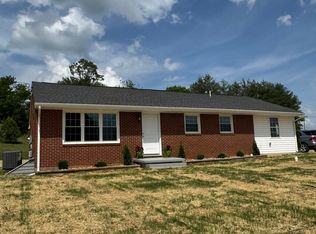 3779 Old Franklin Tpke, Glade Hill, VA 24092