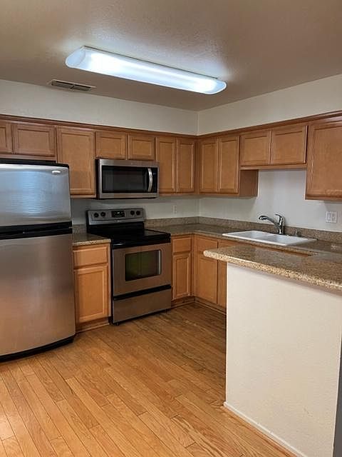 1st image of 2915 N Texas St APT 104