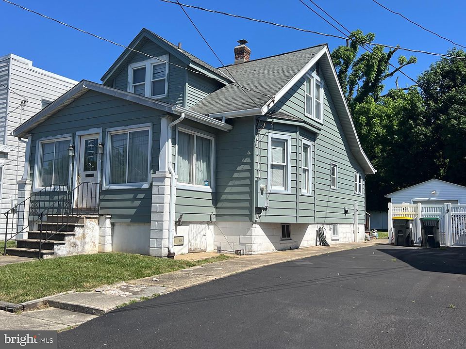1st image of 3 Westmoreland Ave
