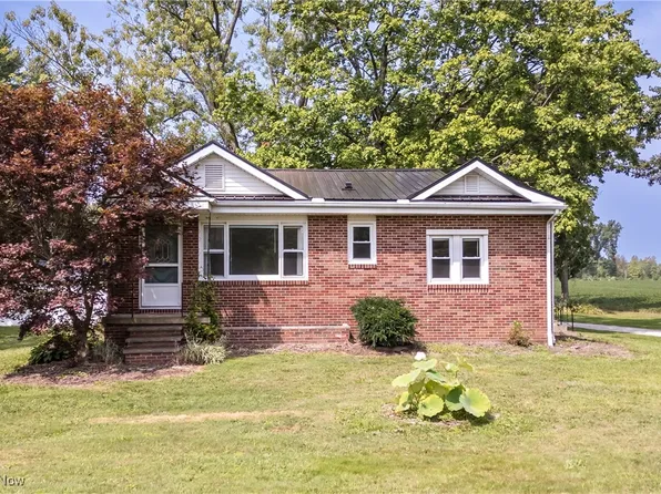 1867 Industry Rd, Atwater, OH 44201