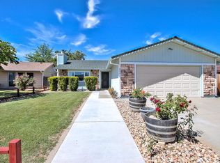 8235 Halbrite Way, Sacramento, CA 95828
