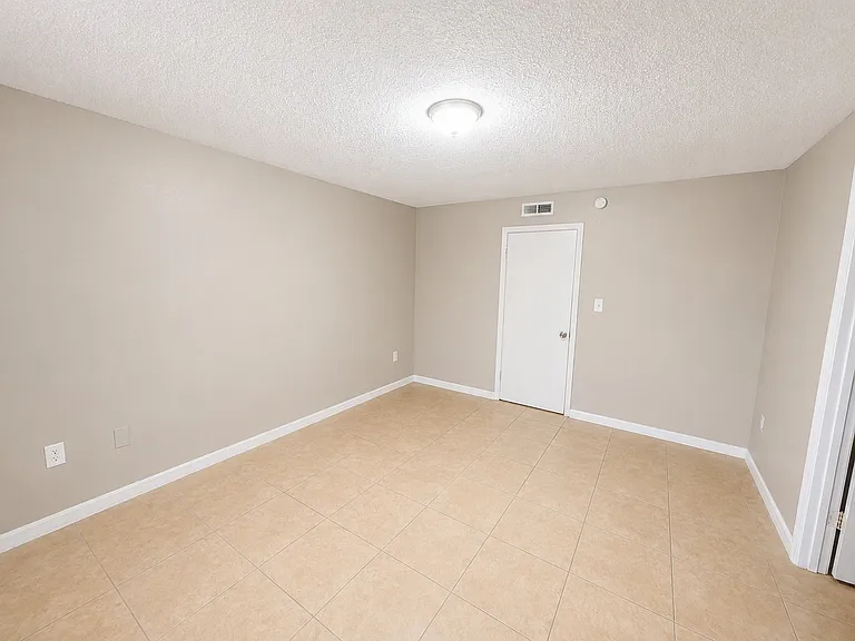2779 L B McLeod Rd #B — Photo 8