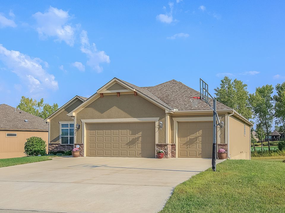 1st image of 4305 S Stone Canyon Dr