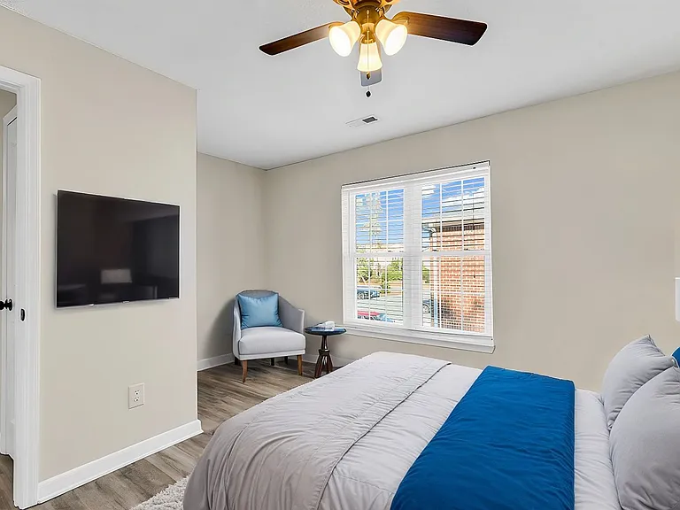 3687 Claypond Rd #D — Photo 35