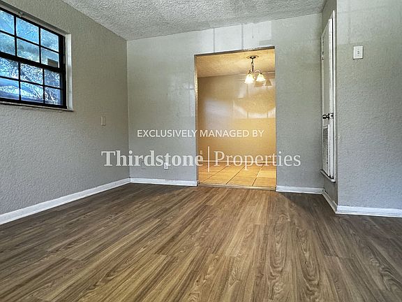 3rd image of 3611 Fitzgerald St