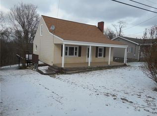 5 Church St, Centerville, PA 15358