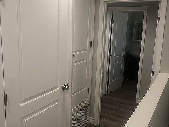 4th image of 509 N Curson Ave #1